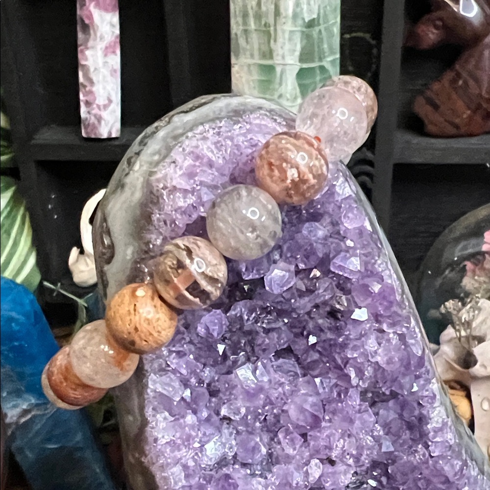 Thousand Layer Garden Quartz 10 mm Bracelet